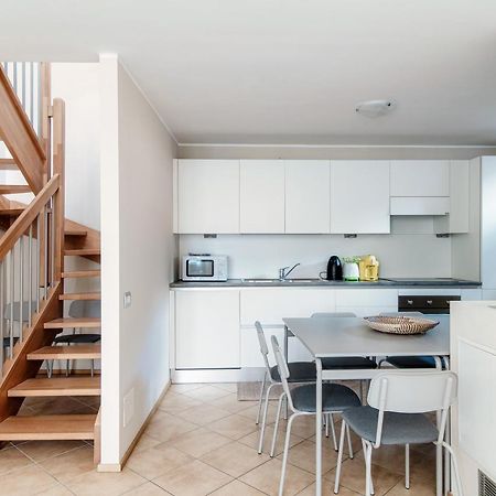 Apartmán Sky Attic 72 - The House Of Travelers Como Exteriér fotografie