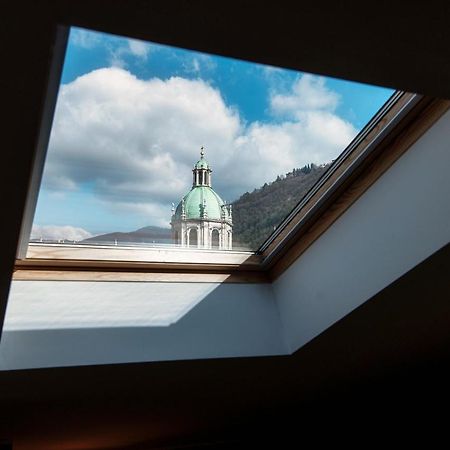 Apartmán Sky Attic 72 - The House Of Travelers Como Exteriér fotografie