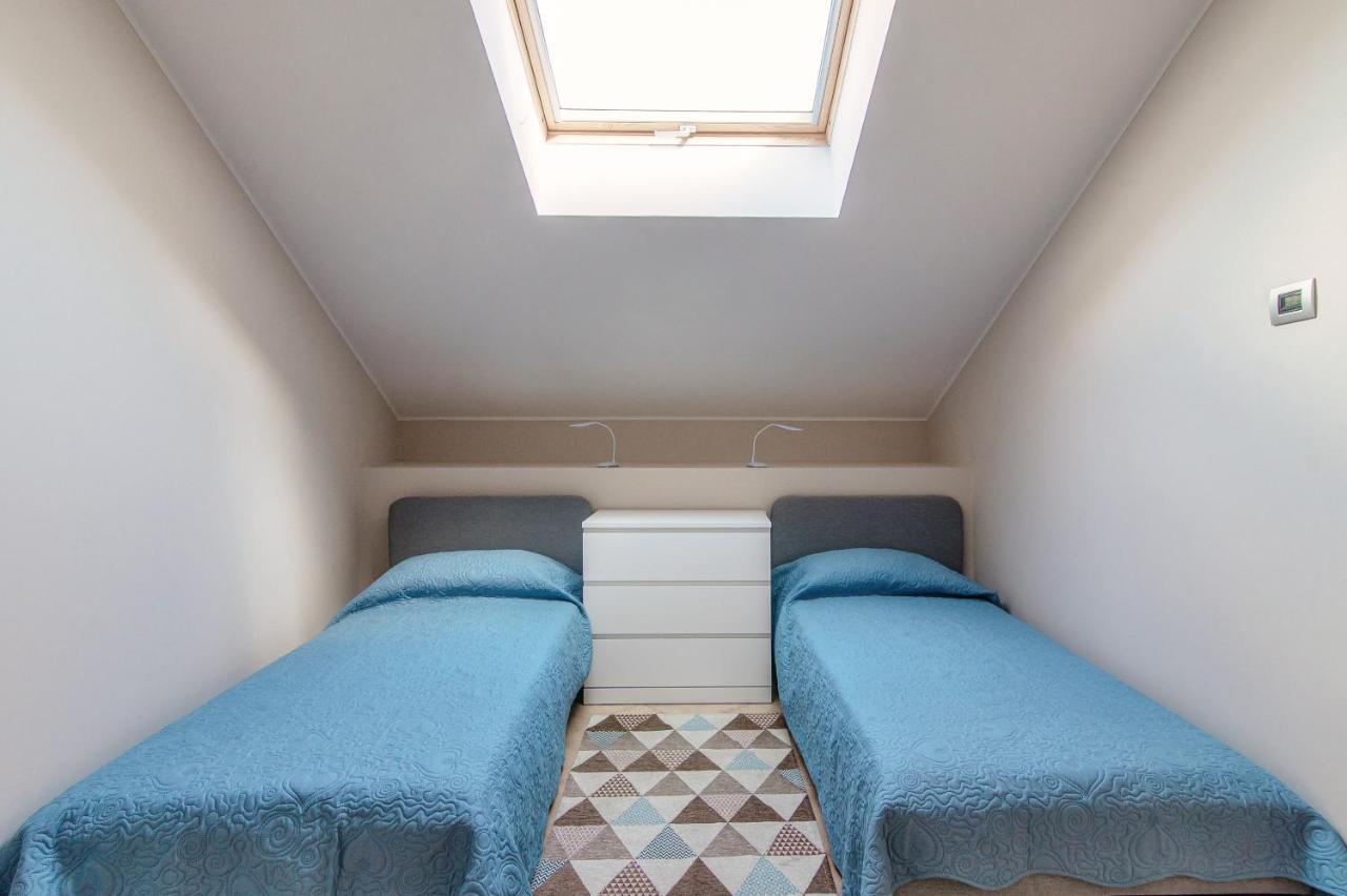 Apartmán Sky Attic 72 - The House Of Travelers Como Exteriér fotografie