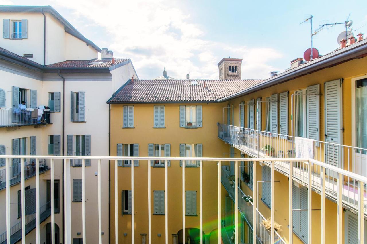 Apartmán Sky Attic 72 - The House Of Travelers Como Exteriér fotografie
