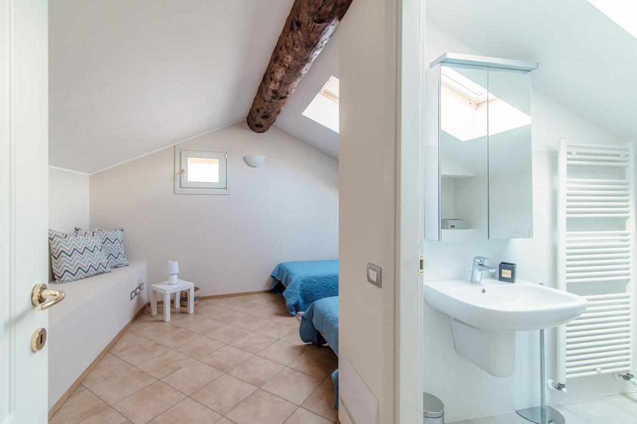 Apartmán Sky Attic 72 - The House Of Travelers Como Exteriér fotografie